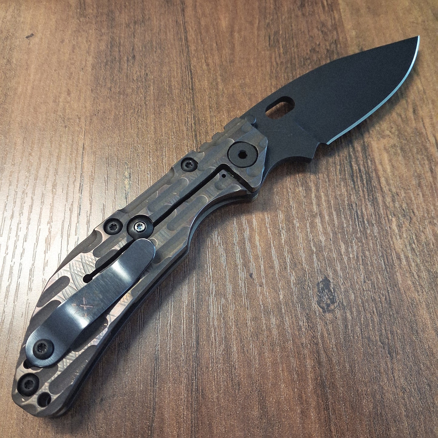 DCG Model BBNL Bowie, V Ground