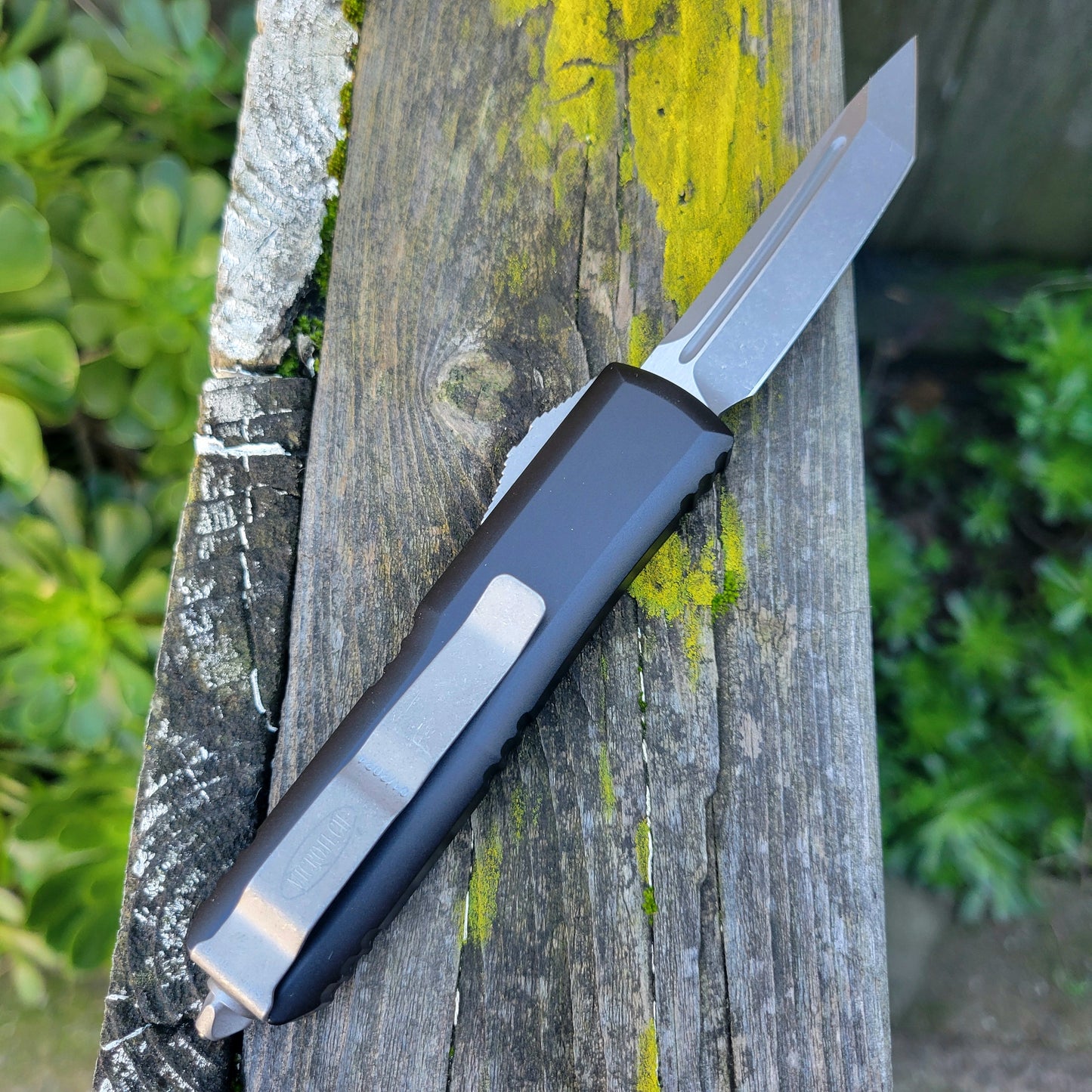 Microtech 233-10AP UTX-85 T/E Apocalyptic Standard OTF Auto