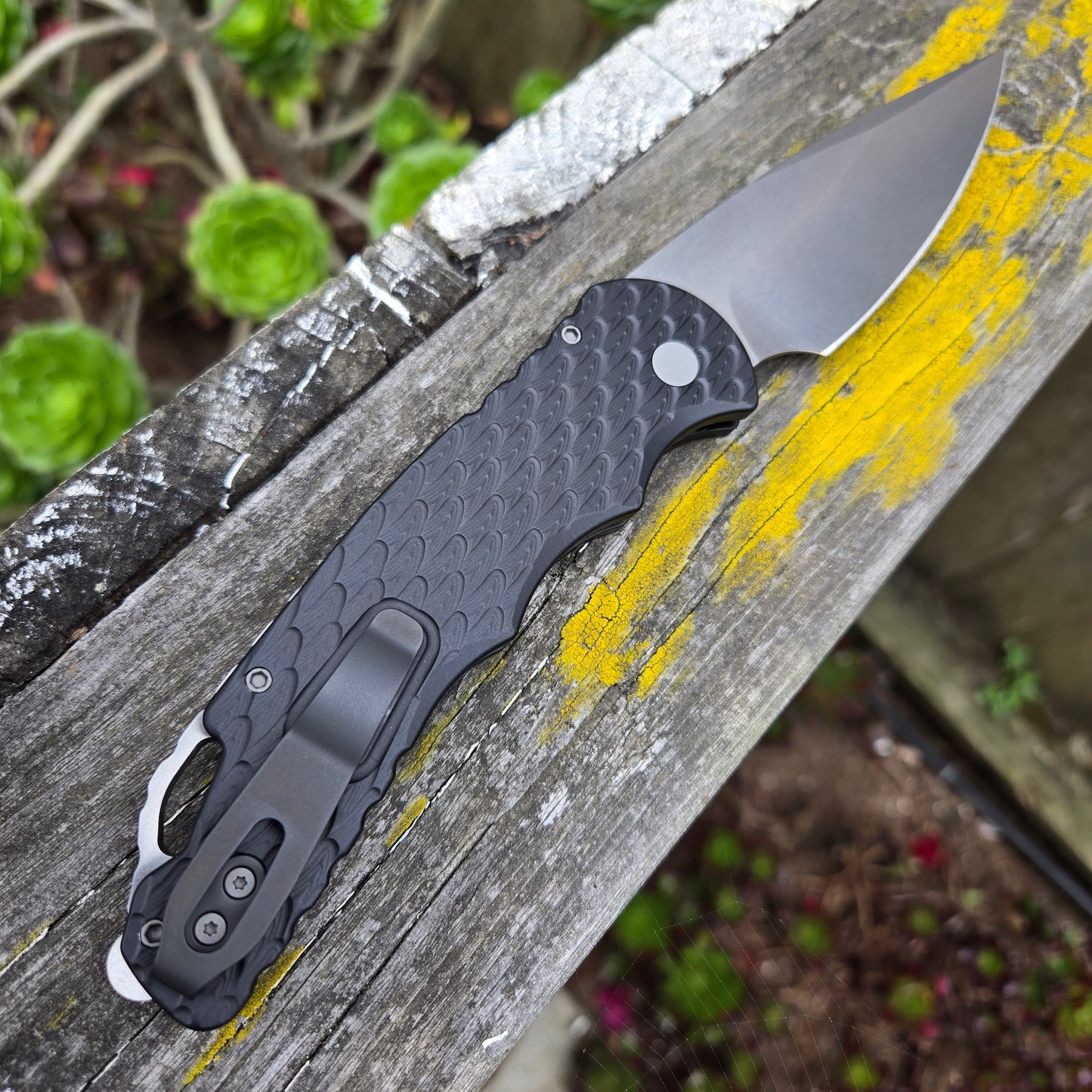 Protech T4105-F Tactical Response 4 Black Feather Magnacut Auto