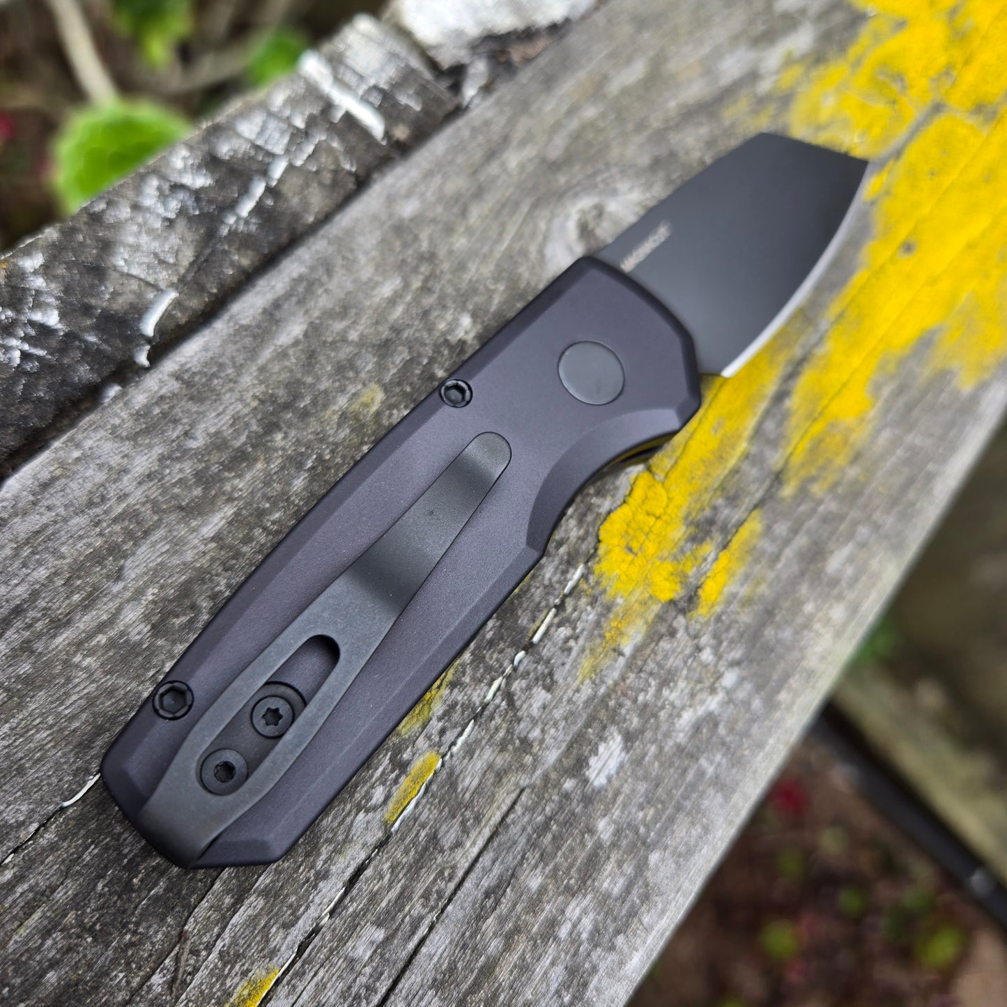 Protech R5403 Runt 5 Black Reverse Tanto Magnacut Auto