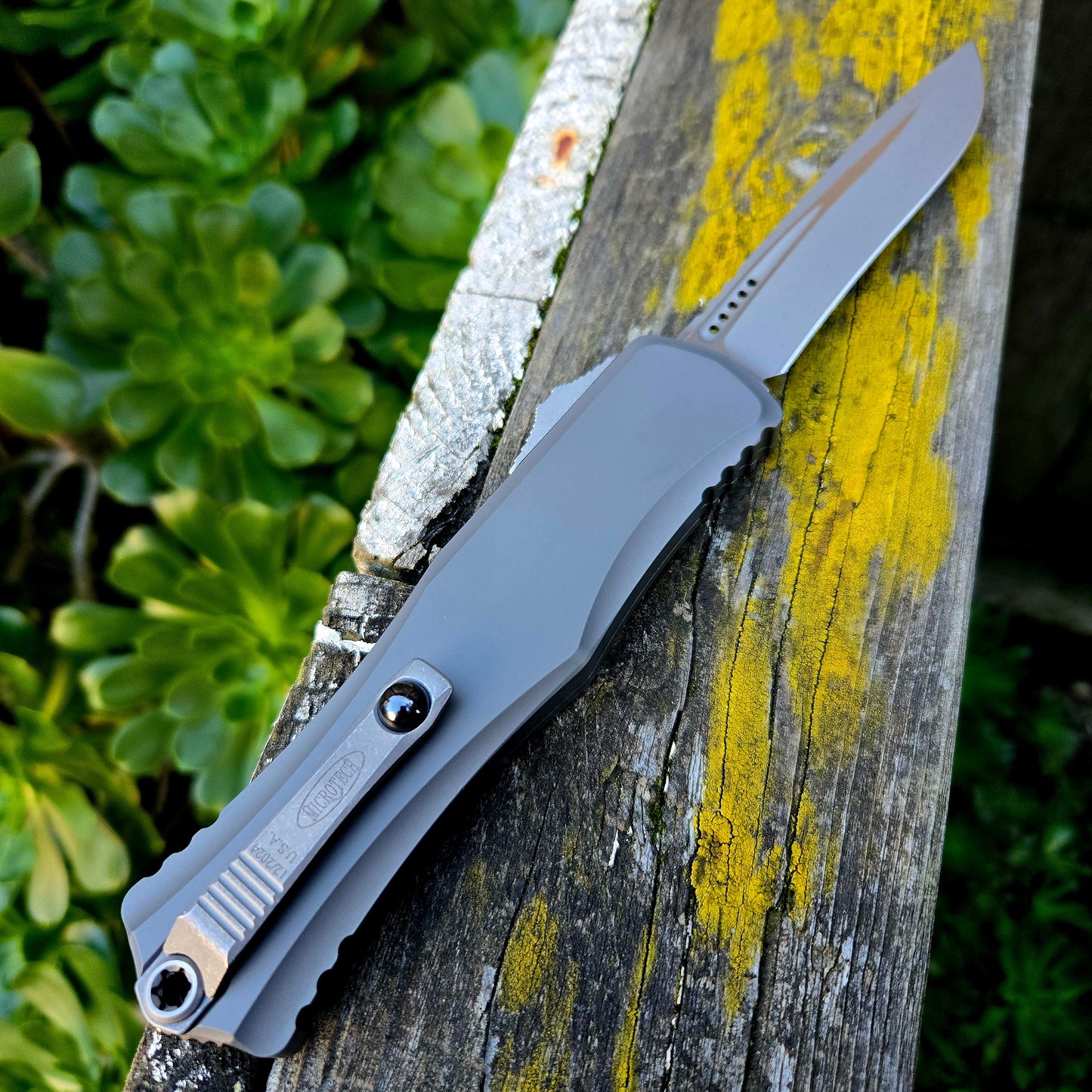 Microtech 1705-10APNC Hera II Recurve Natural Clear Apocalyptic OTF Auto
