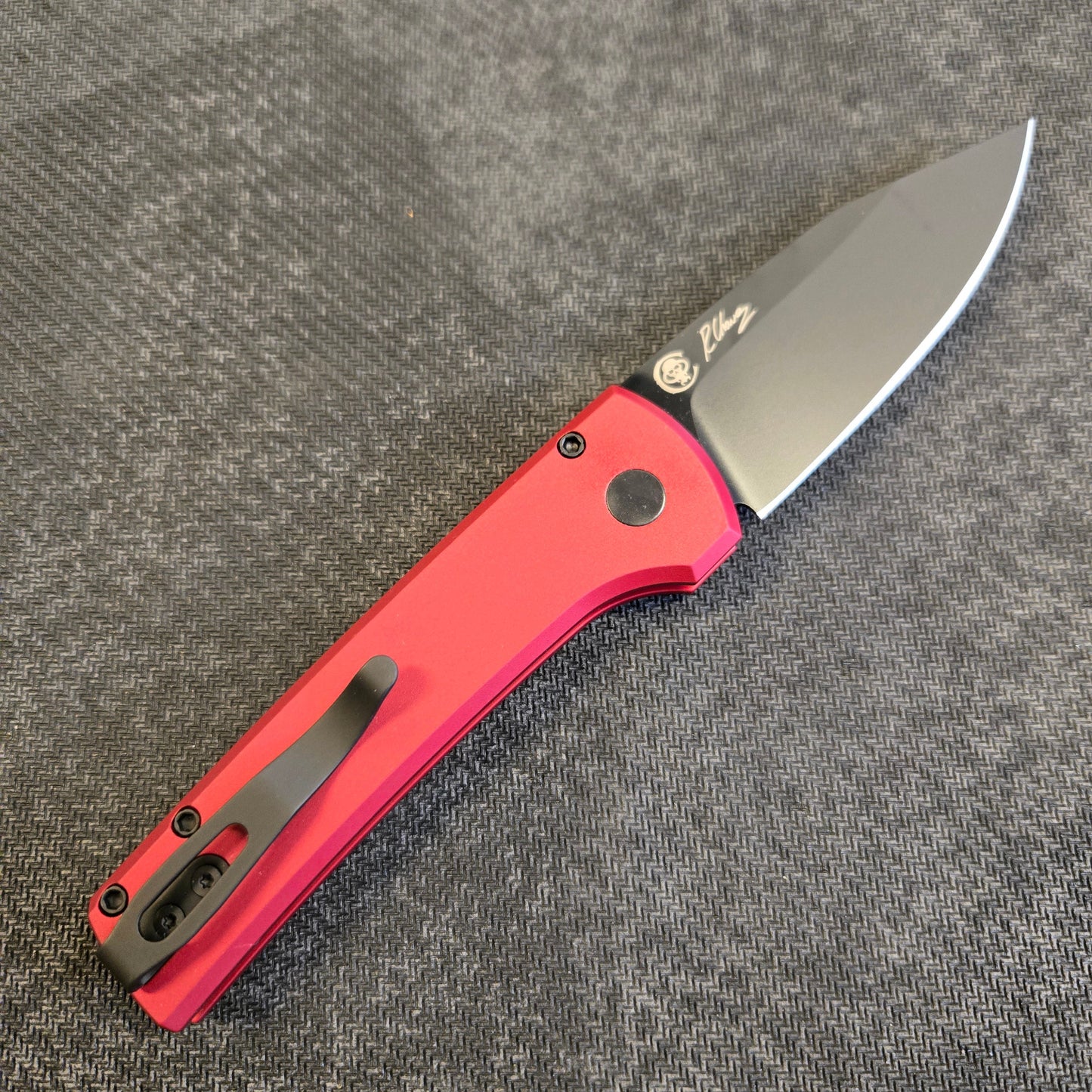 Protech x Chaves Scapegoat Compact Red Aluminum Black DLC MagnaMax Auto