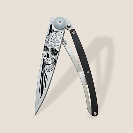Deejo 37G Ebony Wood Latino Skull Folder