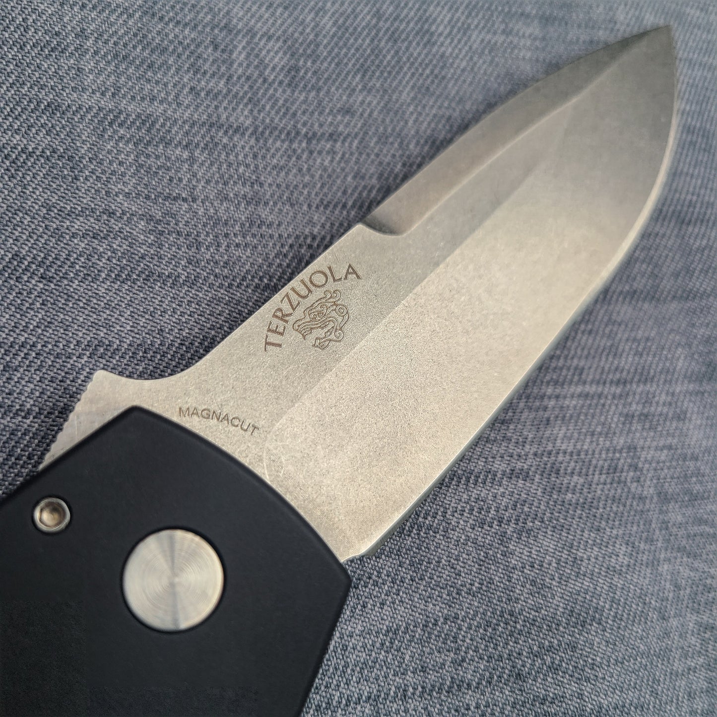 Protech BT2706 Terzuola Stonewash Magnacut Maple Burl Black ATCF Auto