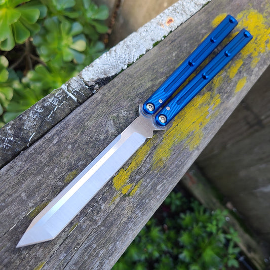 Squid Industries Krake Raken Blue Tanto V3 Balisong