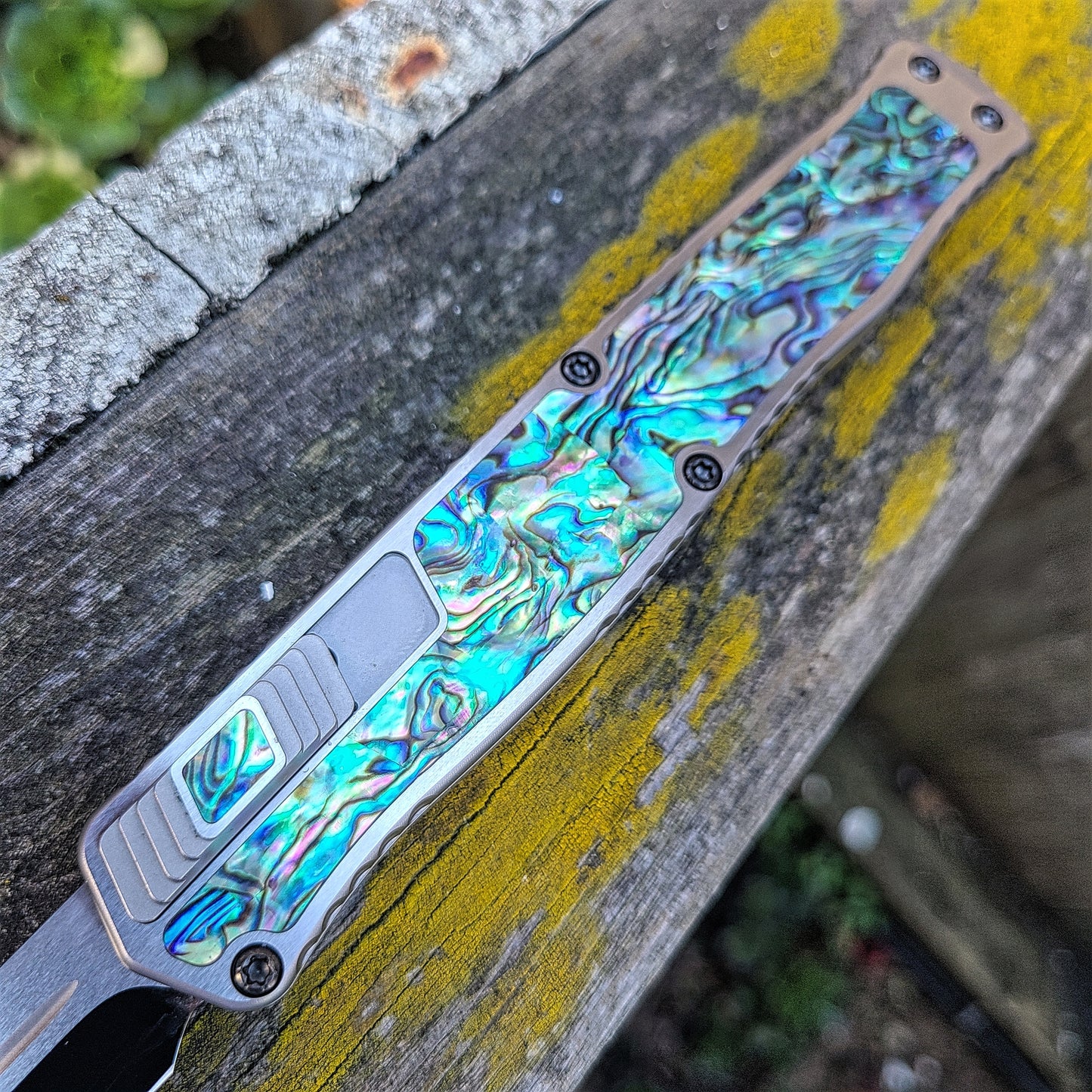 Heretic Knives Cleric II HG Mirror Polish Elmax Tanto OTF Auto