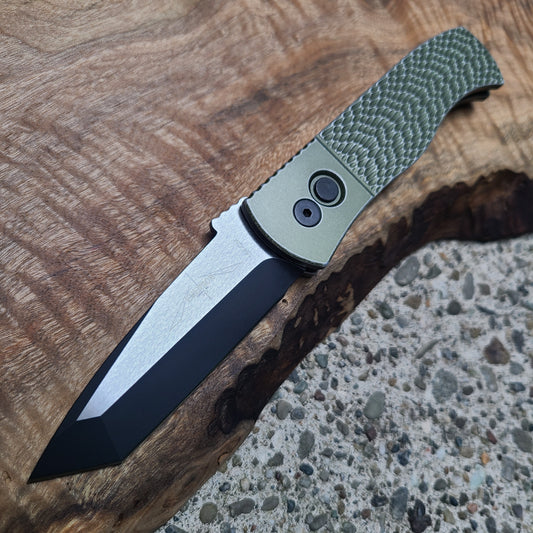 Protech E7T15-BW Green CQC7 Green Battleworn 2-Tone Auto