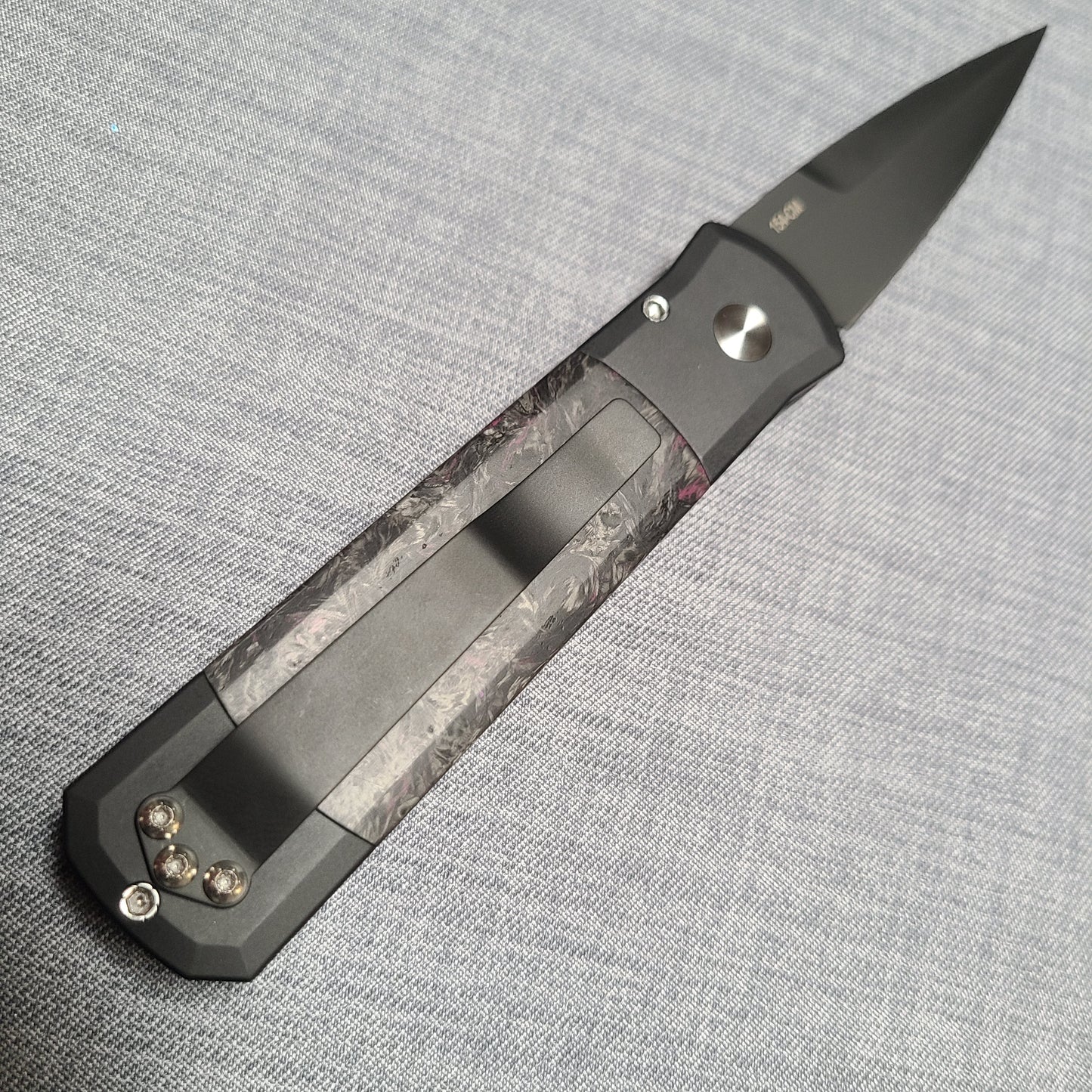 Protech 7FC32 Godson Fat Carbon Dark Matter Purple Inlay Black 154cm Auto