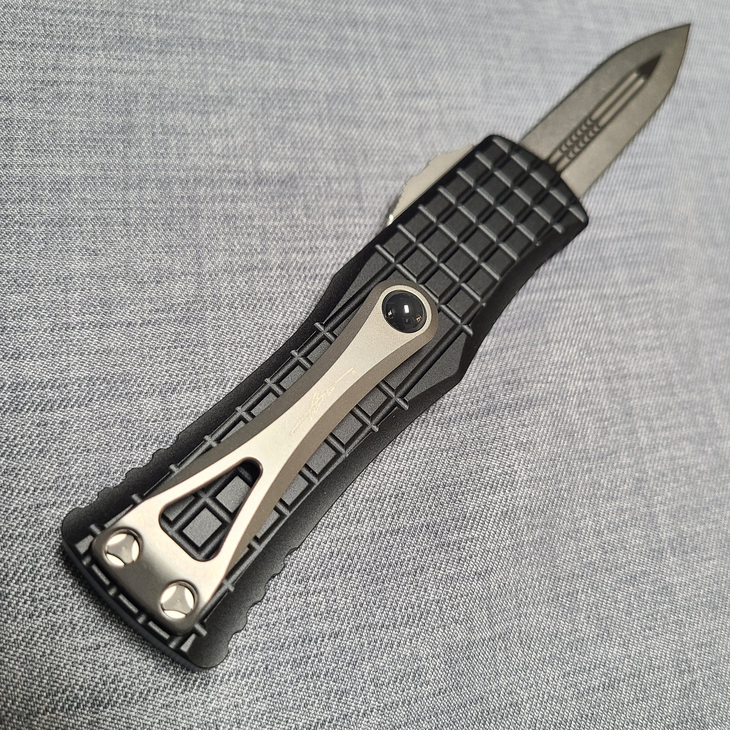 Microtech 702-10FRS Hera D/E Frag Stonewash OTF Auto