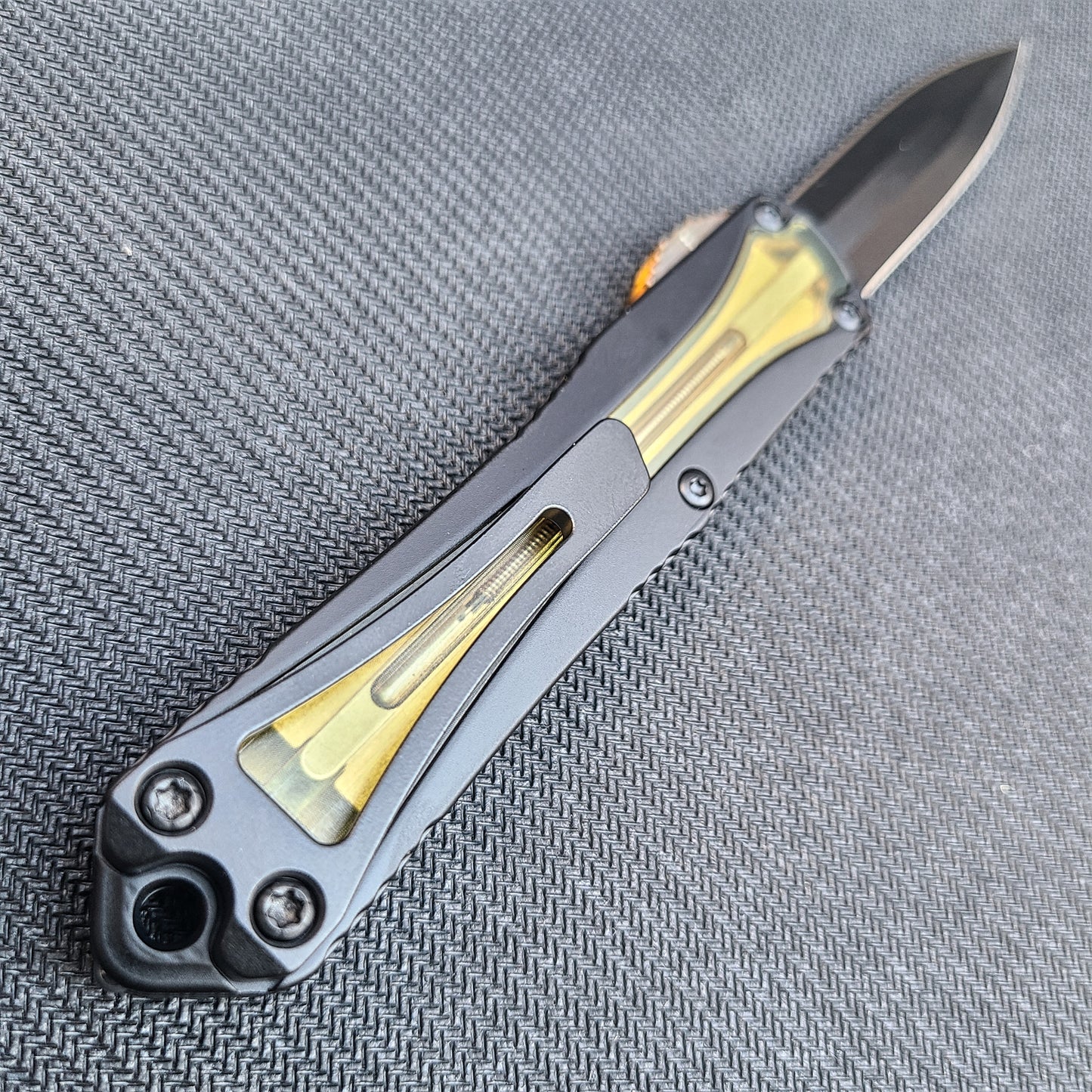 Heretic Knives H024-6A-ULTEM Manticore S Ultem D/E DLC OTF Auto