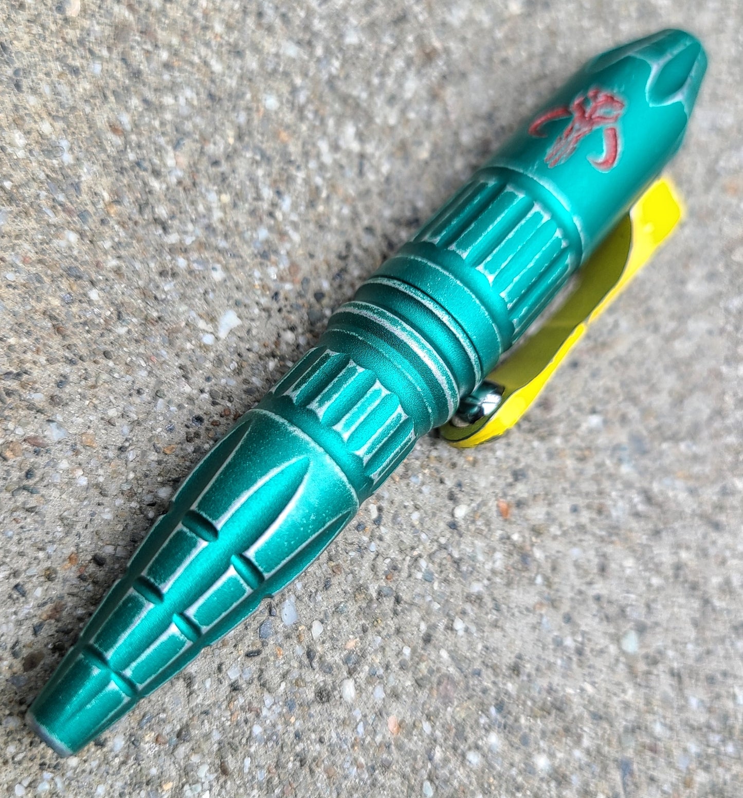 Heretic Knives H038-BOUNTY Thoth Battle Green Standard Bounty Hunter Pen
