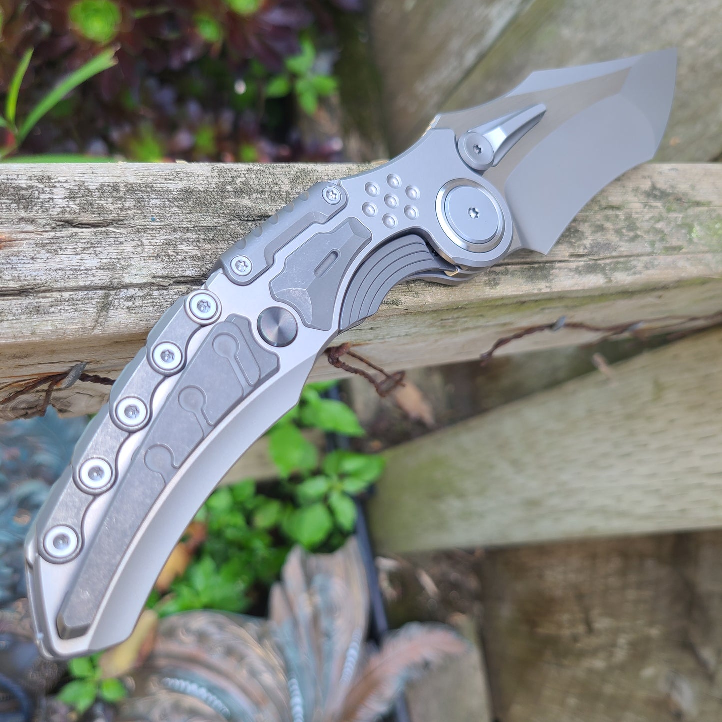 Maxace M25A Sand Hydra Magnacut Folder