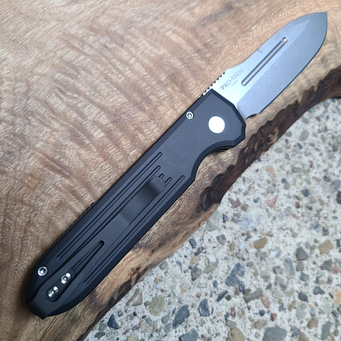 Protech 1804 PDW Invictus Magnacut Auto