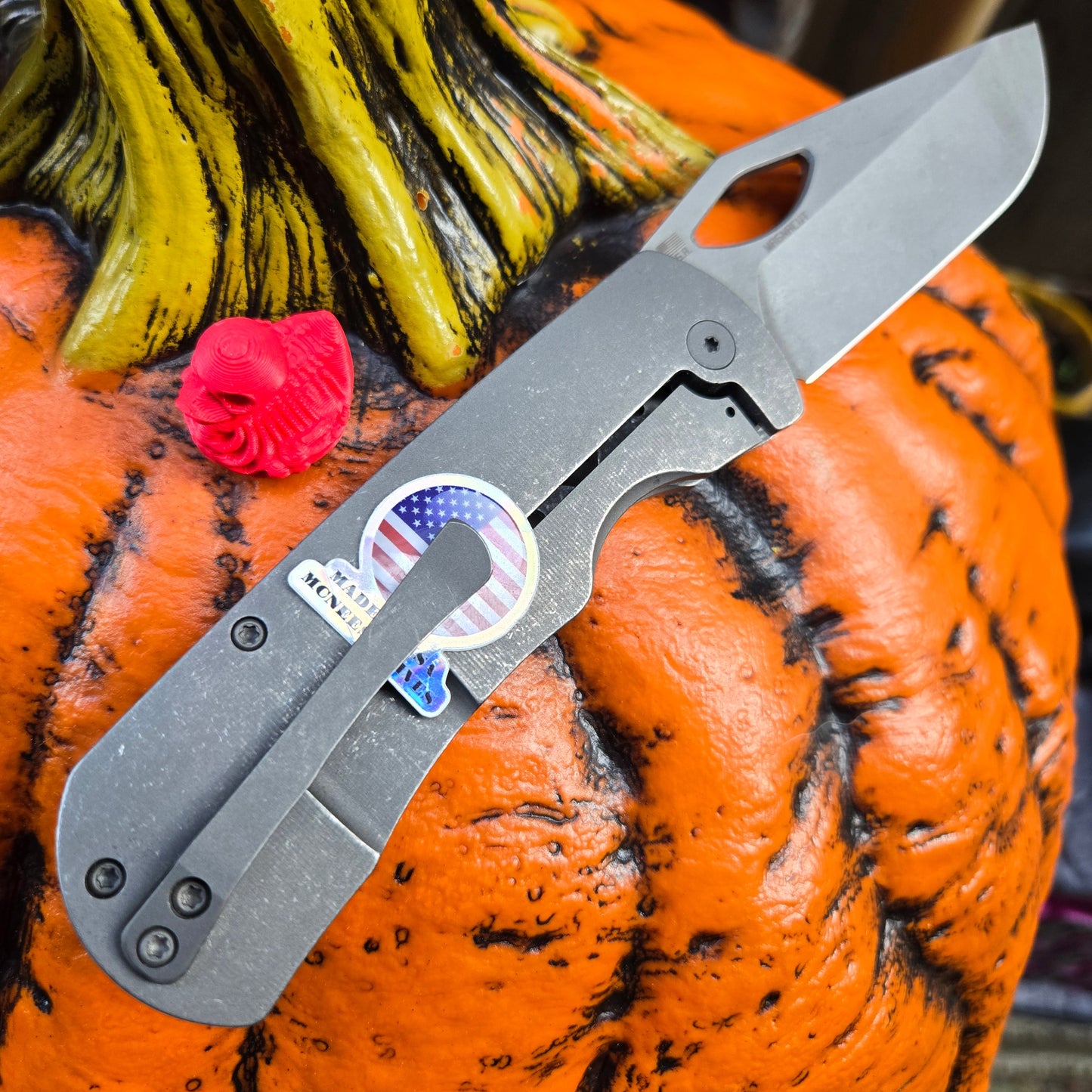 McNees Knives DX Dixon Jolly Roger Atomic Stonewashed Folder