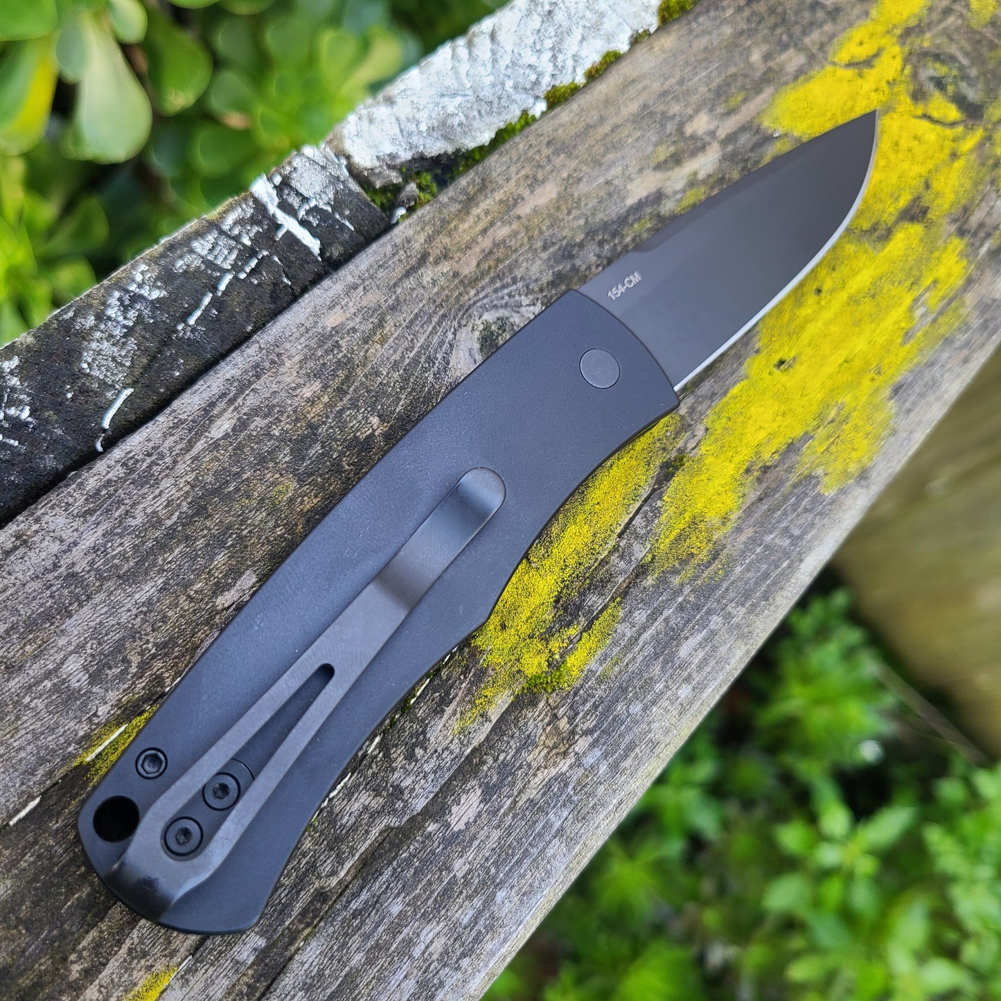 Protech BR-1.7 Magic "Whiskers" Bolster Release Black 154cm Auto