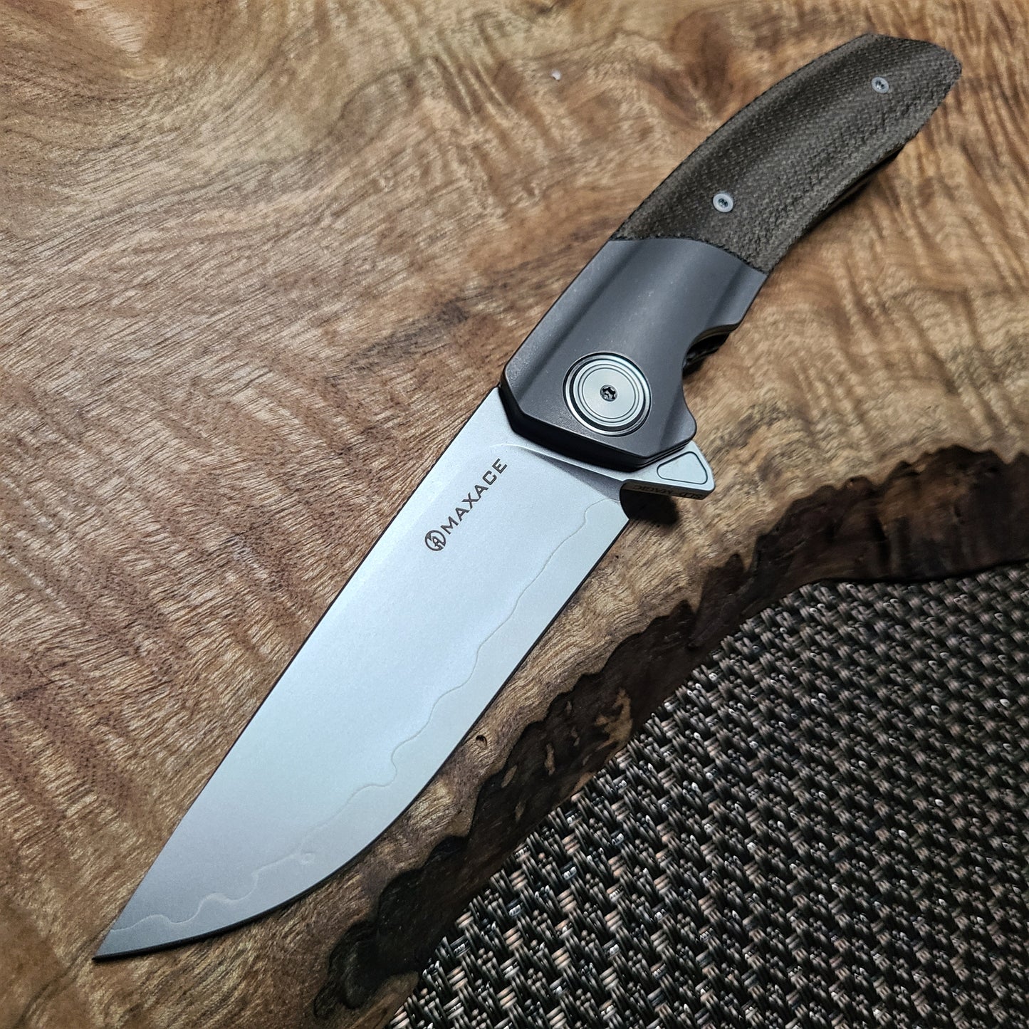 Maxace M16G Mamba Titanium/Brown Micarta SLD Magic Folder