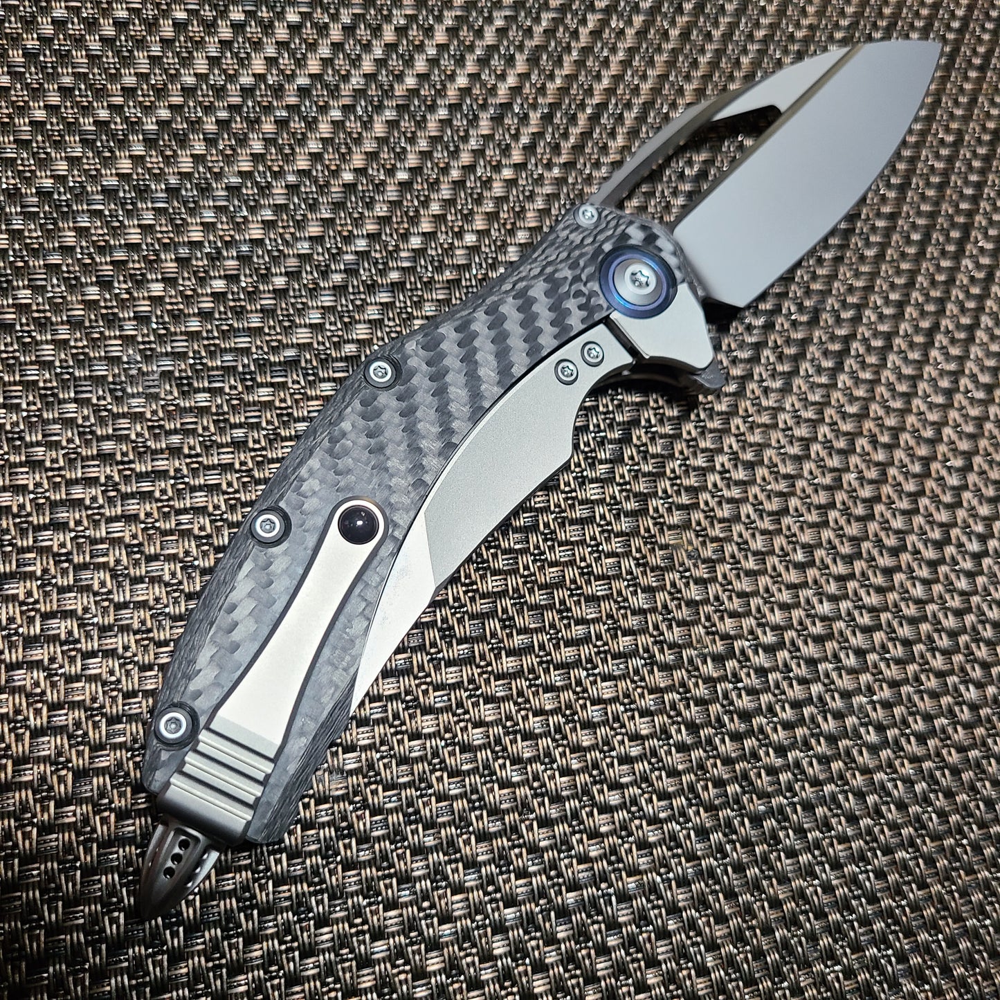 Microtech 165C-7CFTI Matrix CF Titanium M390 Folder