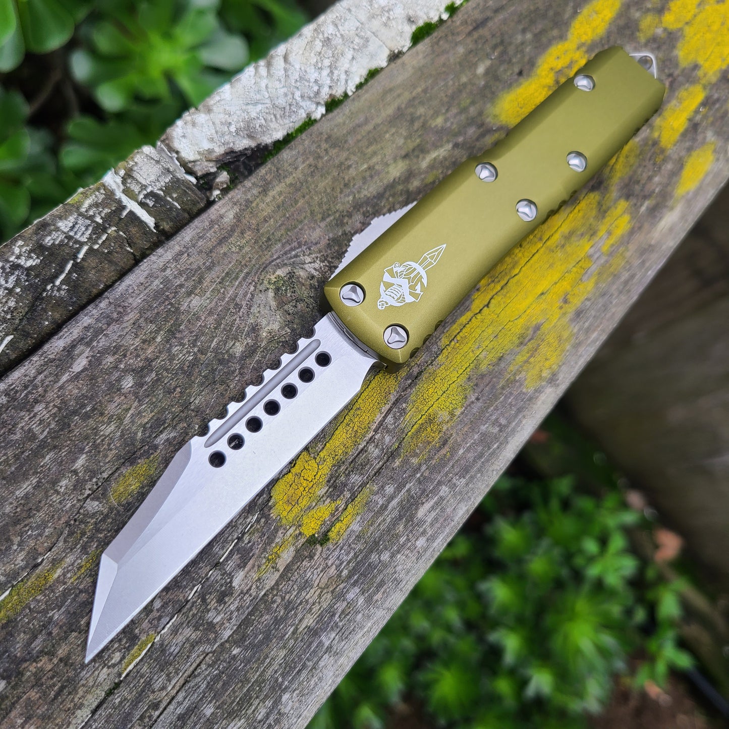 Microtech 719W-10ODS UTX-85 Warhound OD Green Stonewash Standard OTF Auto