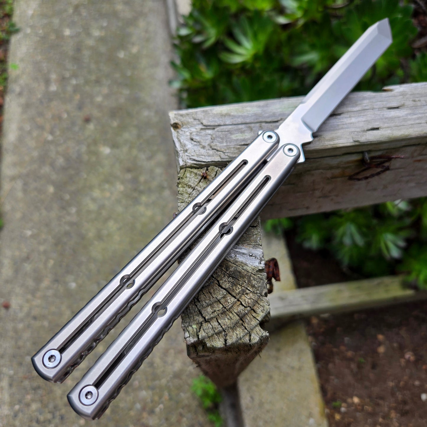 Squid Industries Ti-Krake Raken Zirblast Tanto Balisong