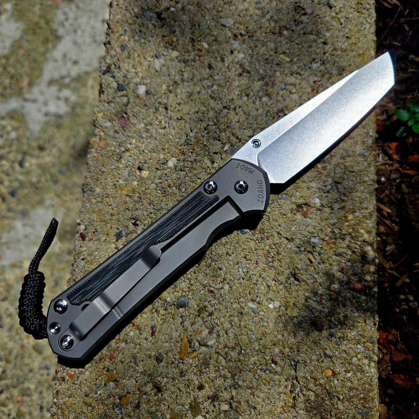 Chris Reeve L31-1232 Large Sebenza 31 Tanto Magnacut Black Canvas Micarta Folder