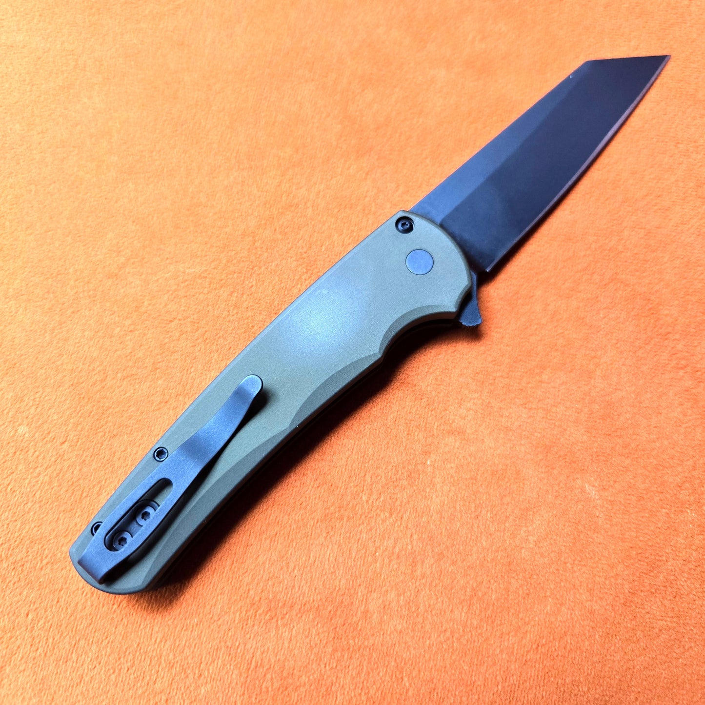 Protech 5403-Green Malibu Reverse Tanto Black DLC Magnacut Button Lock Folder