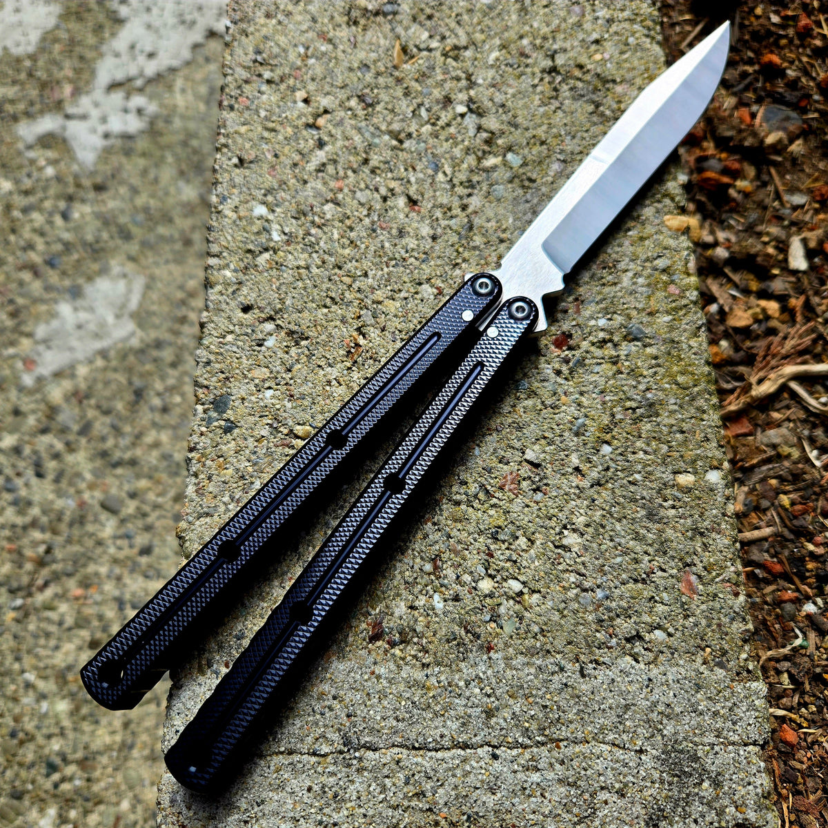 Squid Industries Krake Raken V3 Black Weehawk Balisong