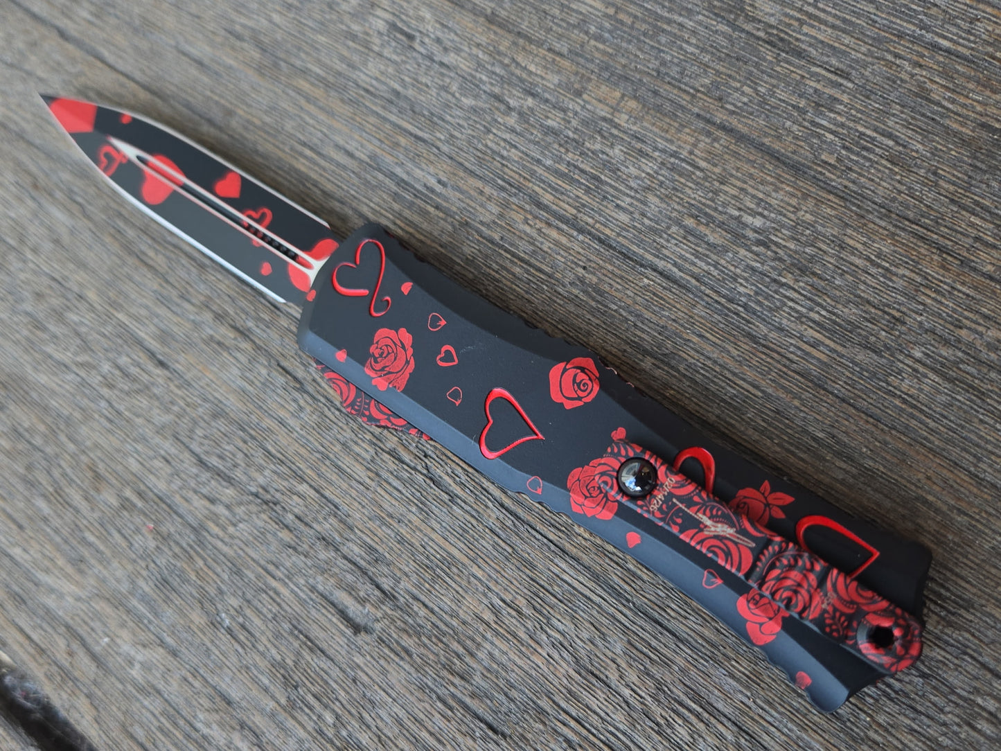 Microtech 1702M-1VNS Hera II Mini D/E Valentine's Day Standard OTF Auto