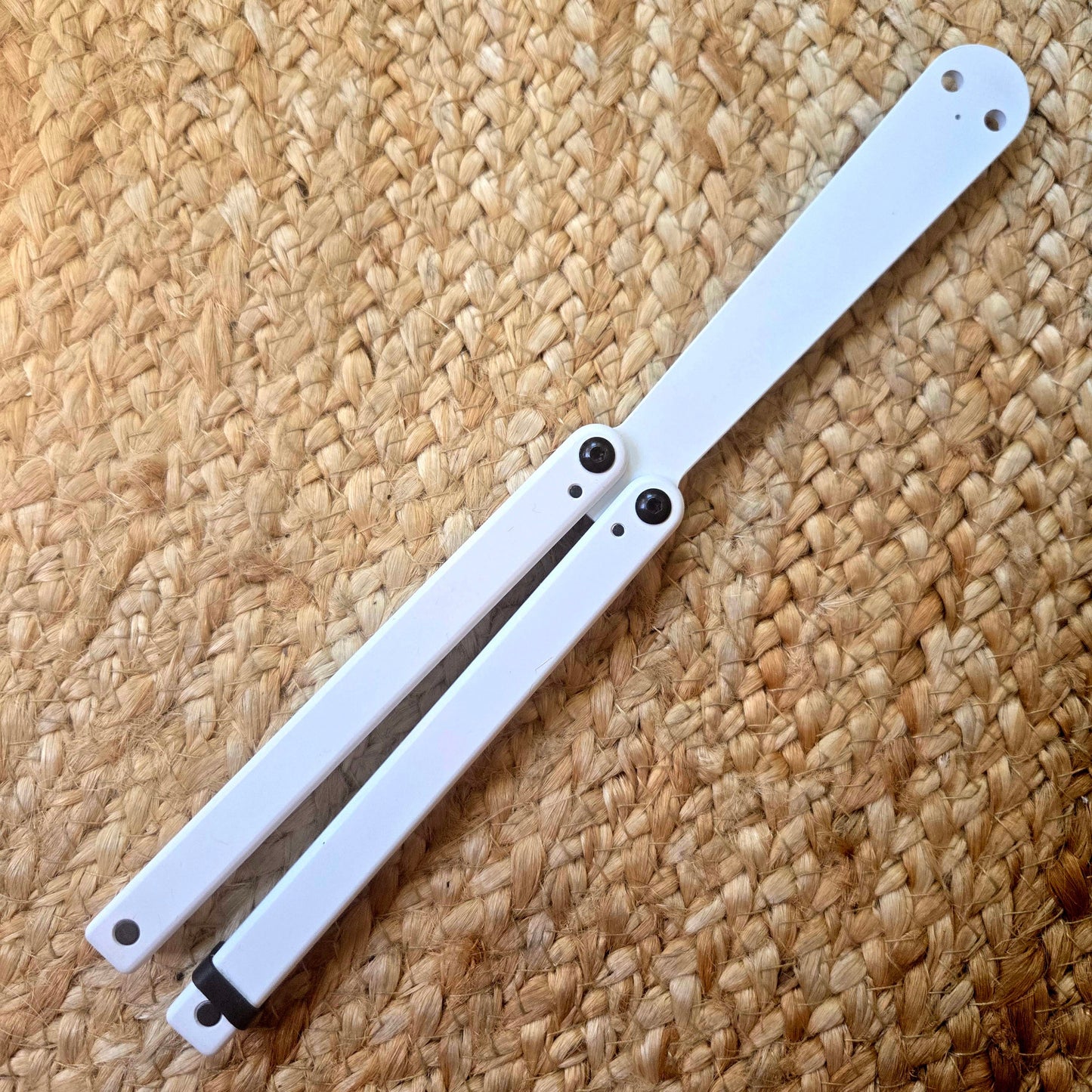 Squid Industries White Squiddy Butterfly Trainer