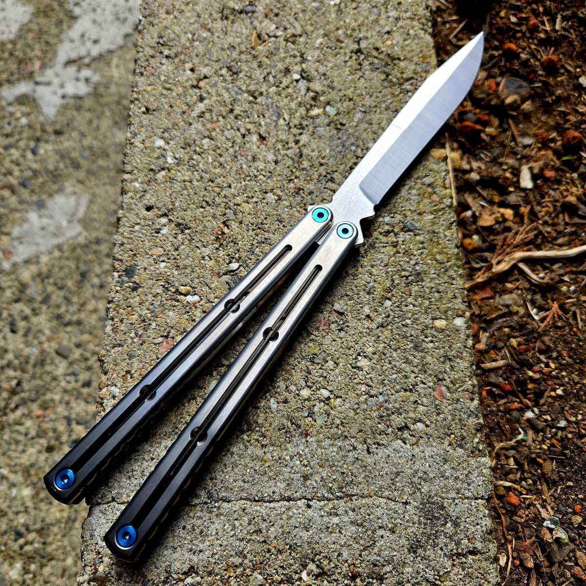 Squid Industries Satin Ti Krake Raken Weehawk Balisong