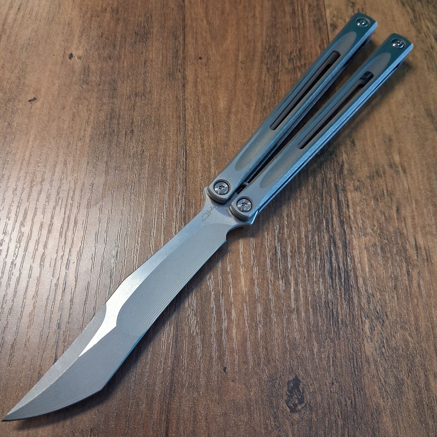 JK Design Single Slot Embargo 353 Balisong
