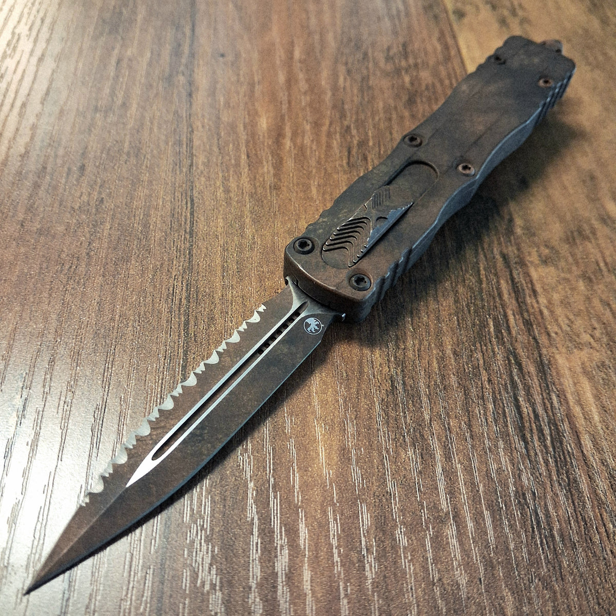 Microtech 225-3PLOBS Dirac D/E F/S Plague Outbreak Signature Series OTF Auto