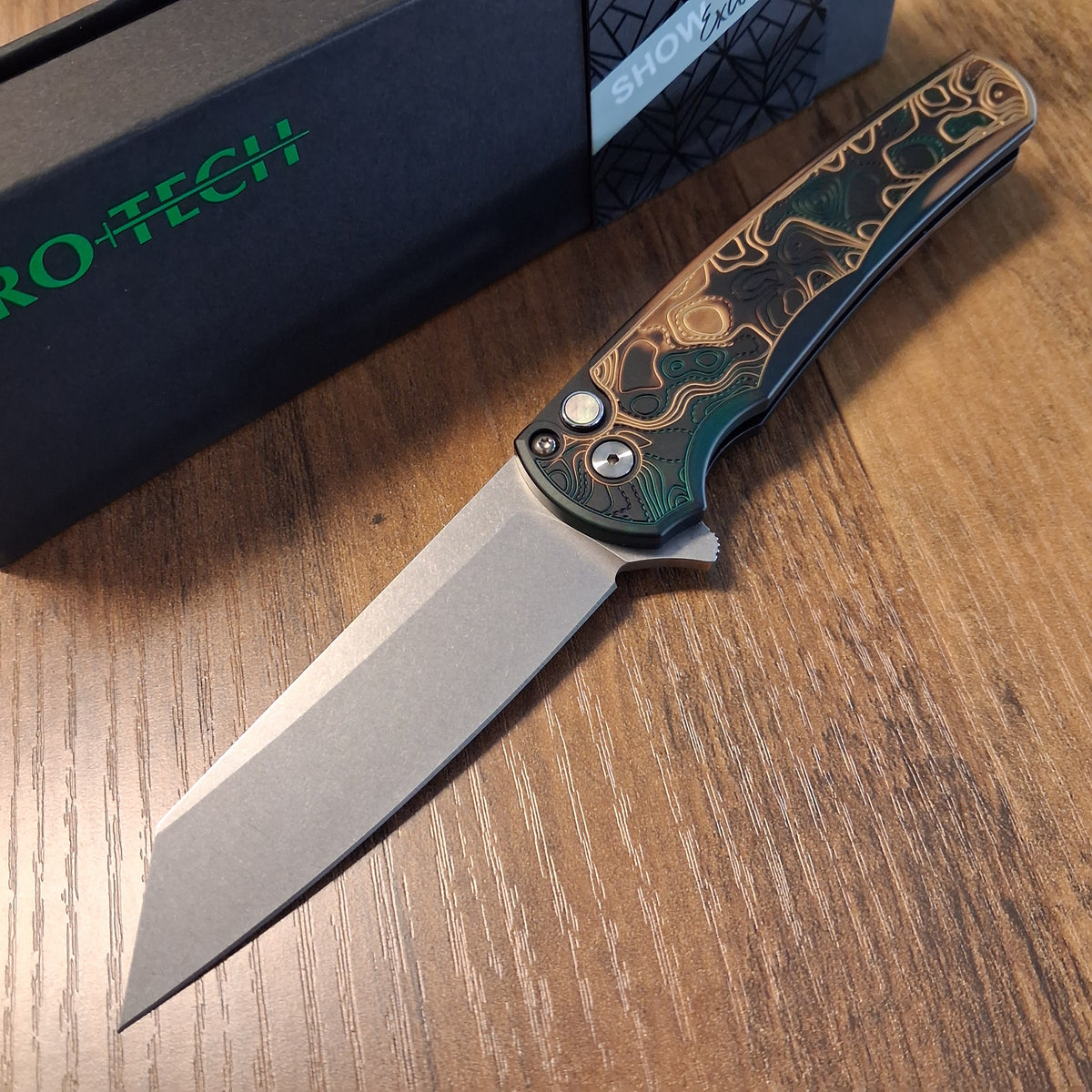 Protech 5405-TOPO-SHIPWRECK Malibu Magnacut Reverse Tanto Folder