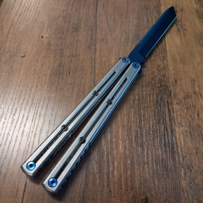 Squid Industries Ti-Kraken Sapphire Tanto Zirblast Balisong