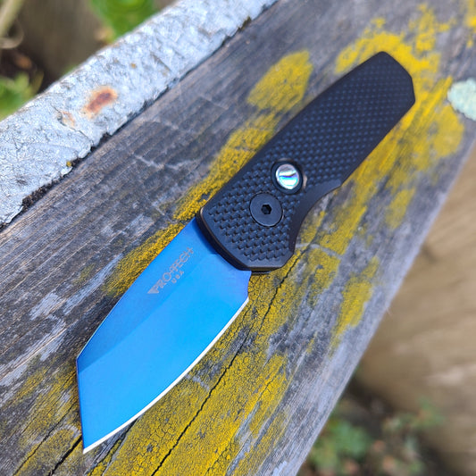 Protech R5406-SB Runt 5 Sapphire Blue Magnacut Reverse Tanto Auto