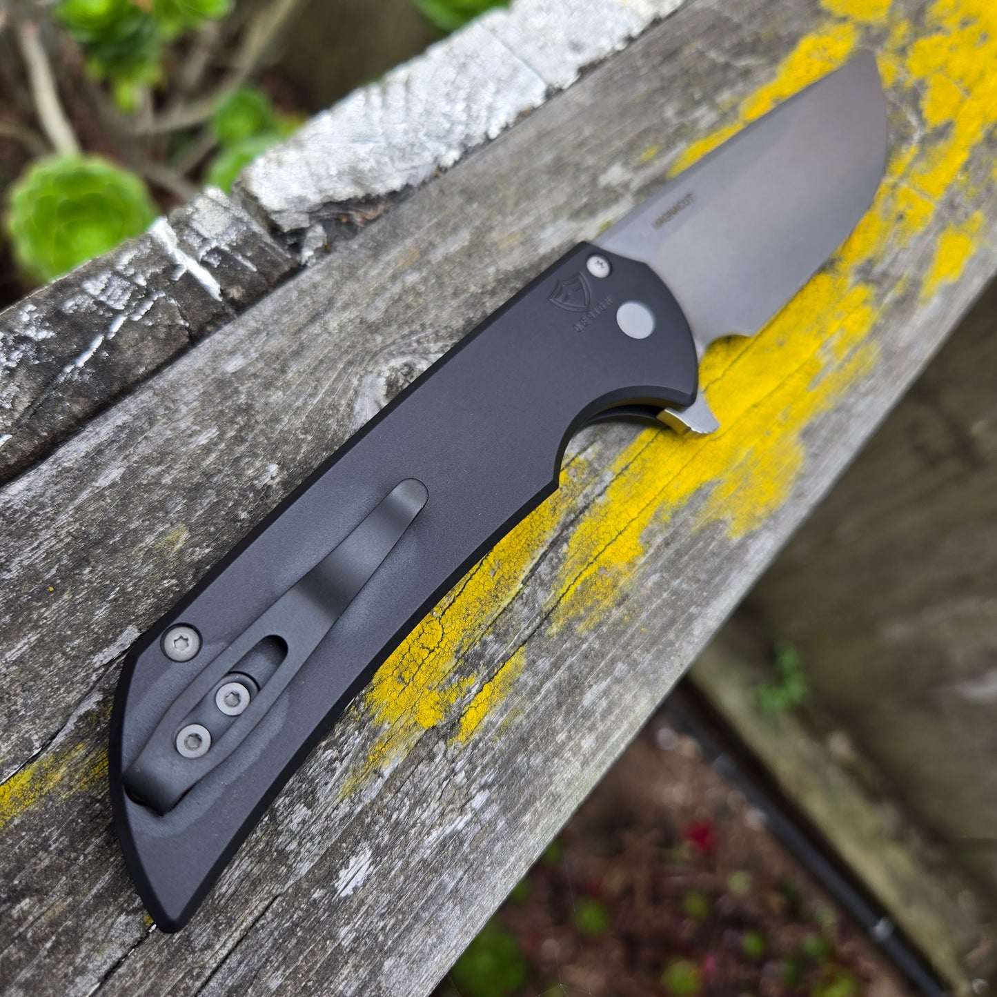 Protech MX101 Black Mordax Magnacut Folder