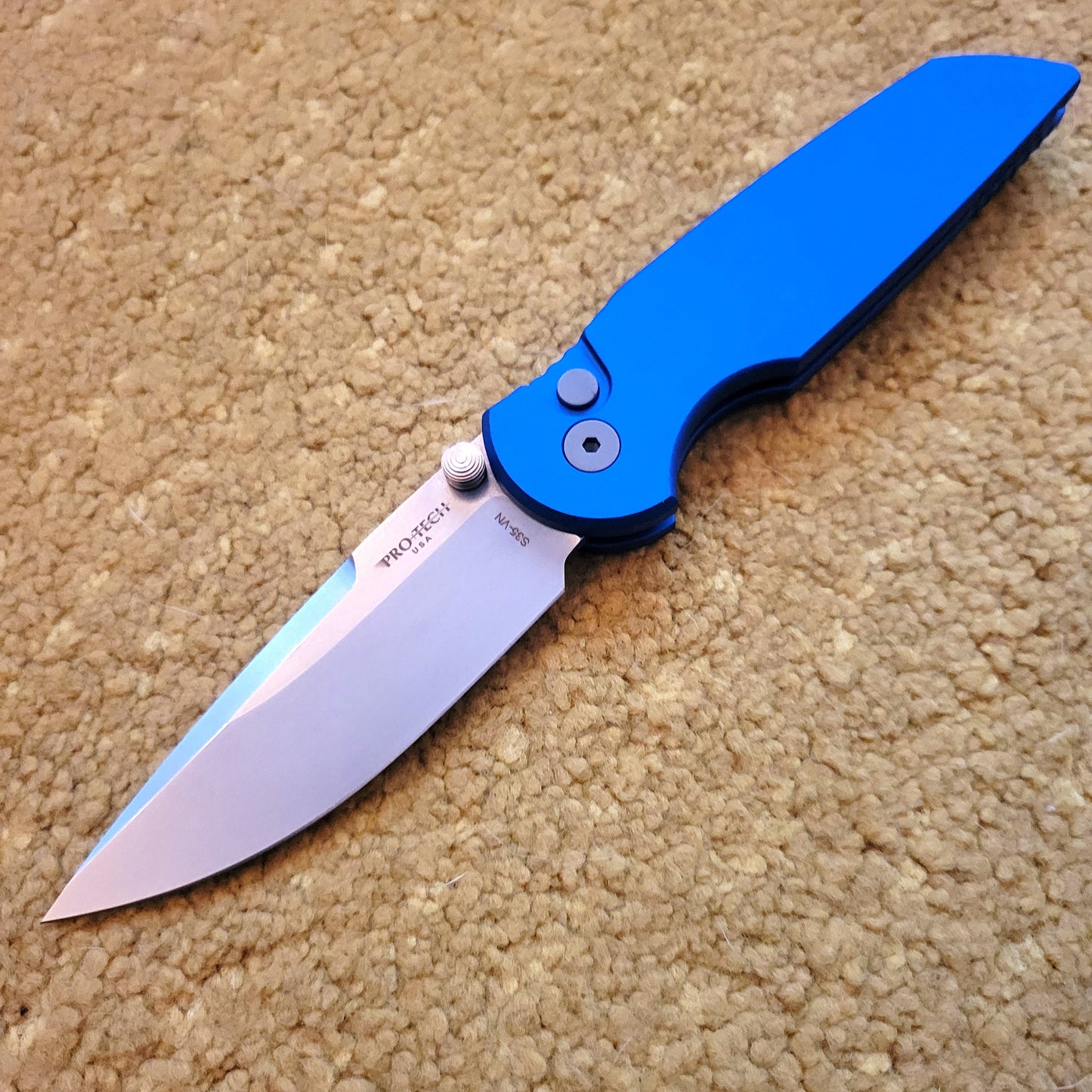 Protech INT101-Blue TR-3 Integrity Manual Button Lock Stonewash S35VN Folder