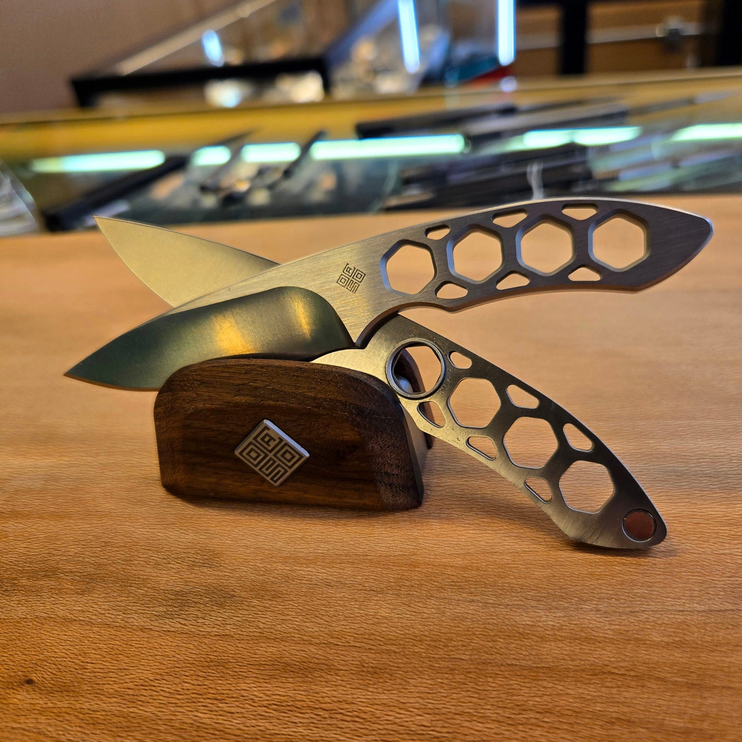 Ocaso Knives Spear Point Duo Desk Knife