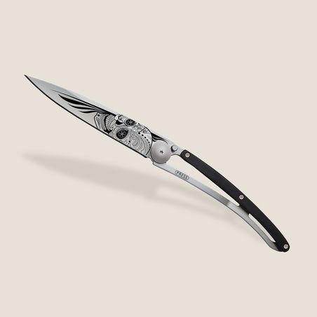 Deejo 37G Ebony Wood Latino Skull Folder