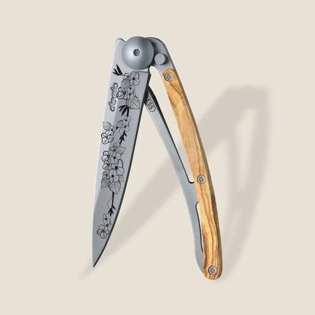 Deejo 27G Olive Wood Cherry Blossom Folder