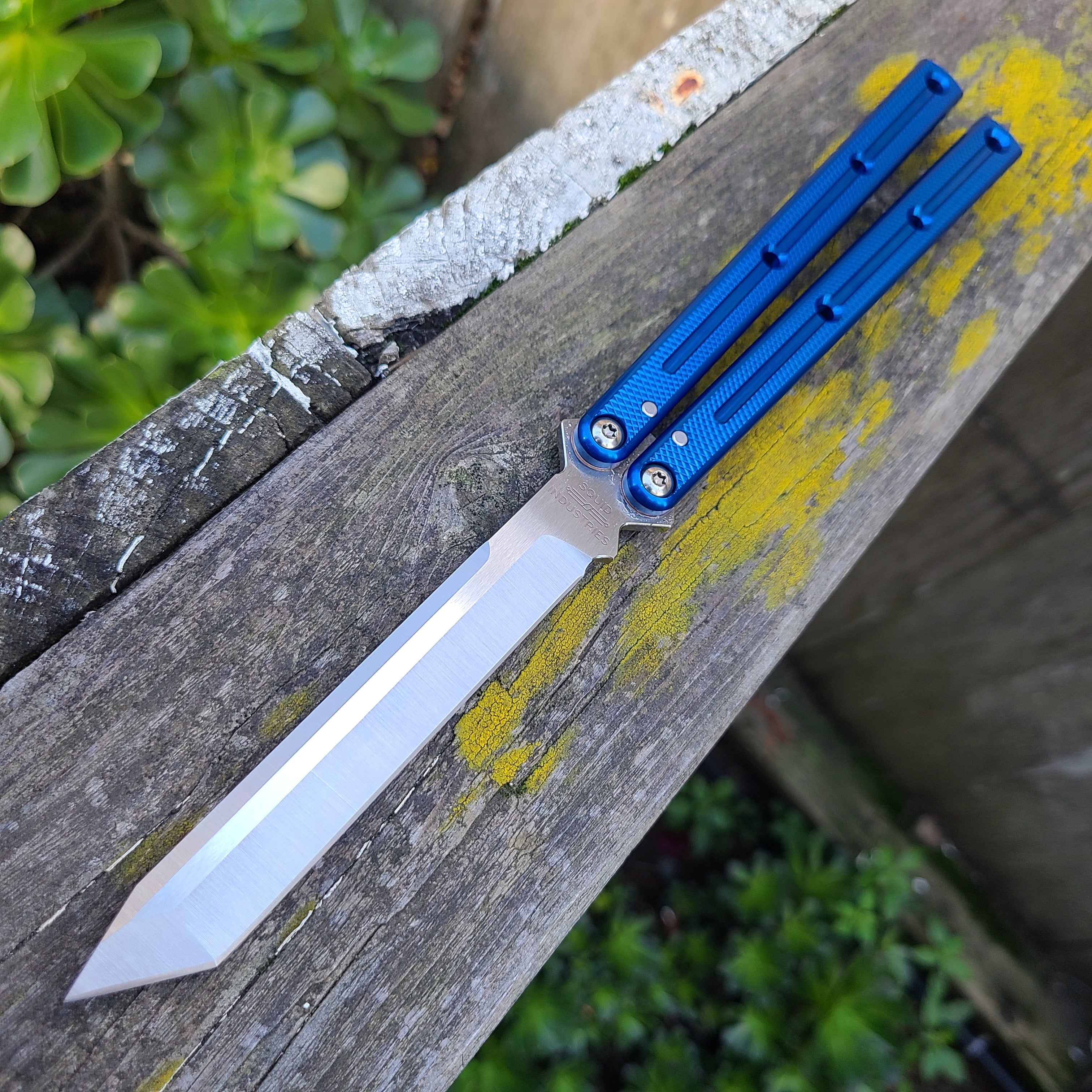 Squid Industries Krake Raken Blue Tanto V3 Balisong || WE BE KNIVES ...