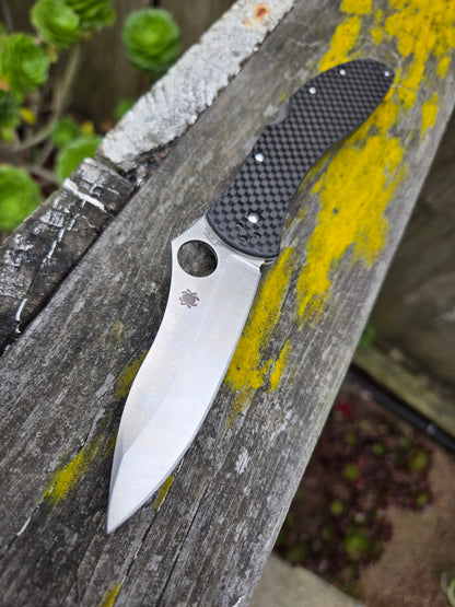 Spyderco C66CFP3 Centofante 3 Carbon Fiber Cruwear Folder