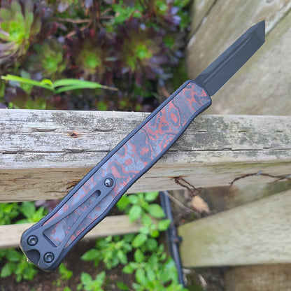Heretic Knives Cleric II Tanto DLC Red Camo Carbon Inlay Magancut OTF