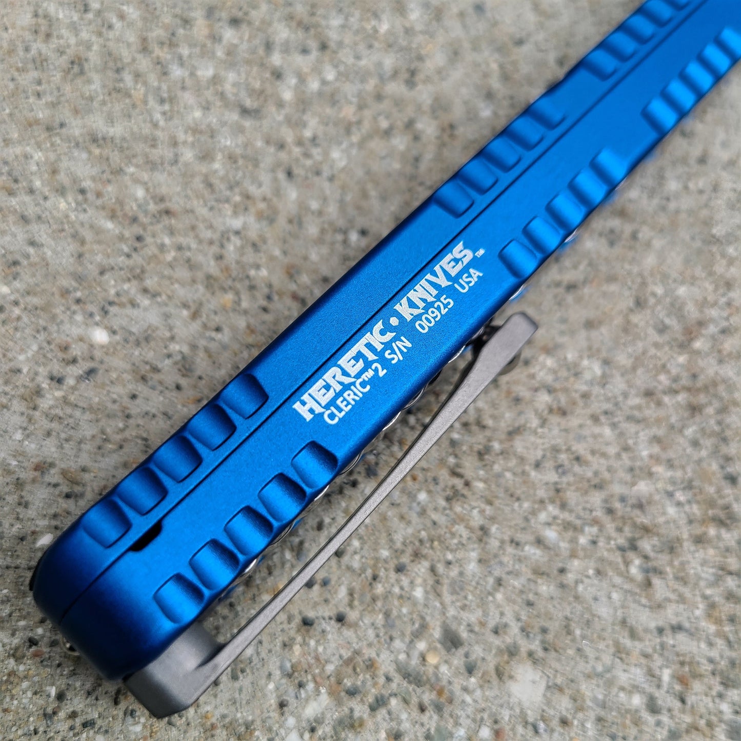 Heretic Knives H020-2A-Blue Cleric II D/E Blue Stonewash OTF Auto