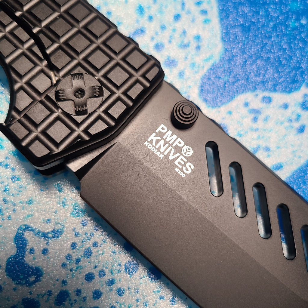 PMP Knives PMP065 Kodiak Black Titanium M390 Framelock Folder