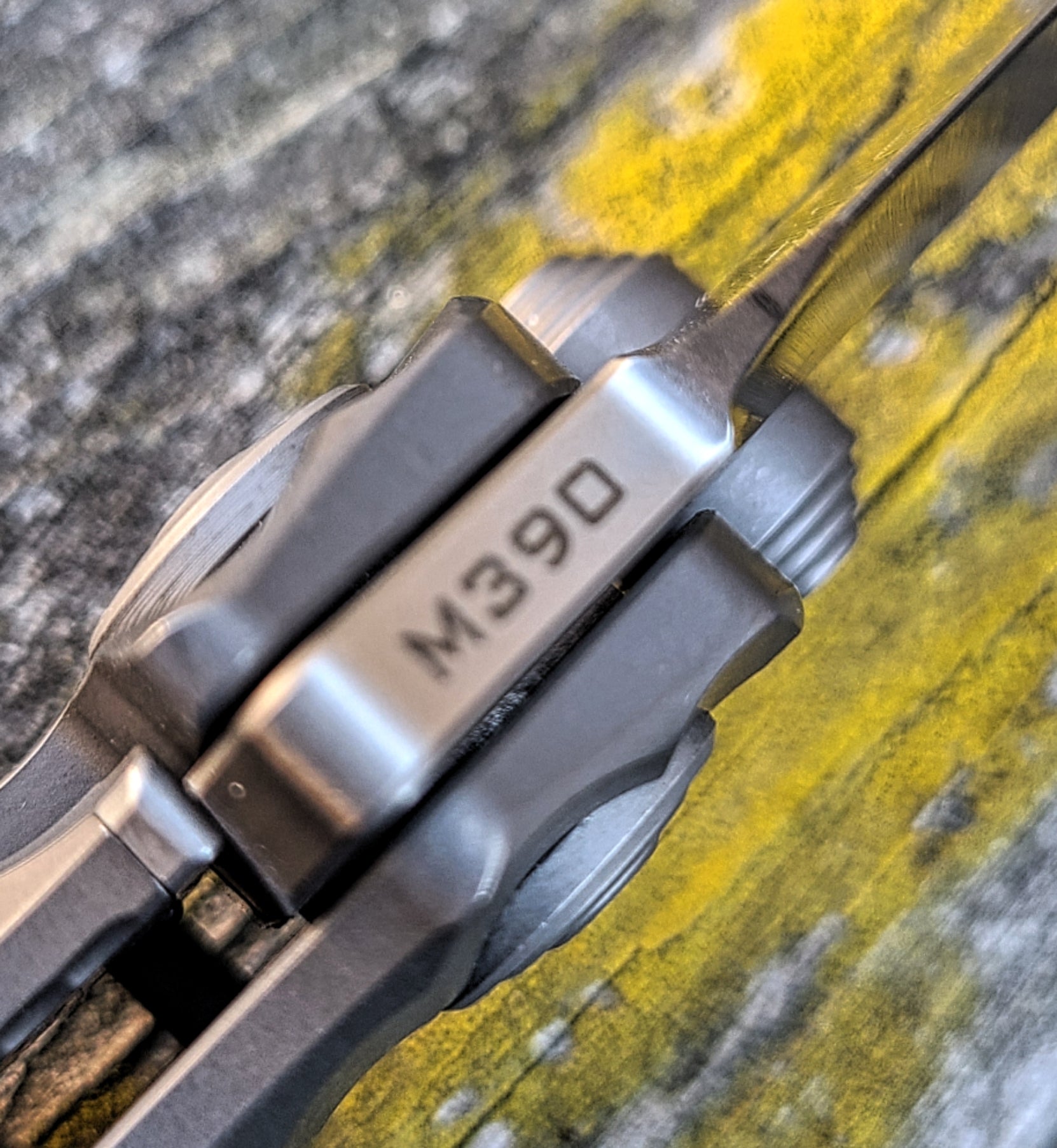 Maxace M11A Sandstorm 2.0 Titanium M390 Framelock Knife