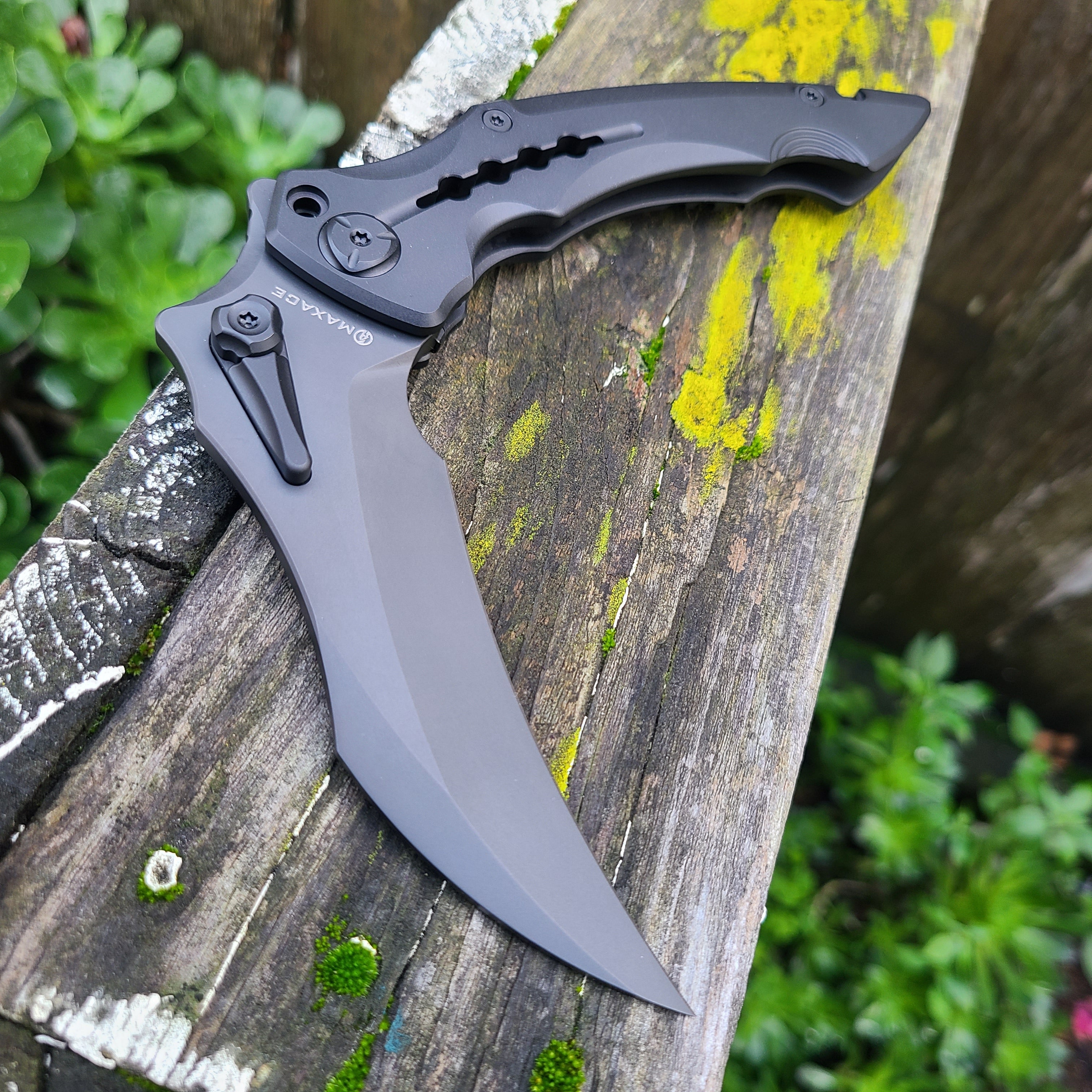 Maxace M20C Hela Black Titanium Matte M390 Folder