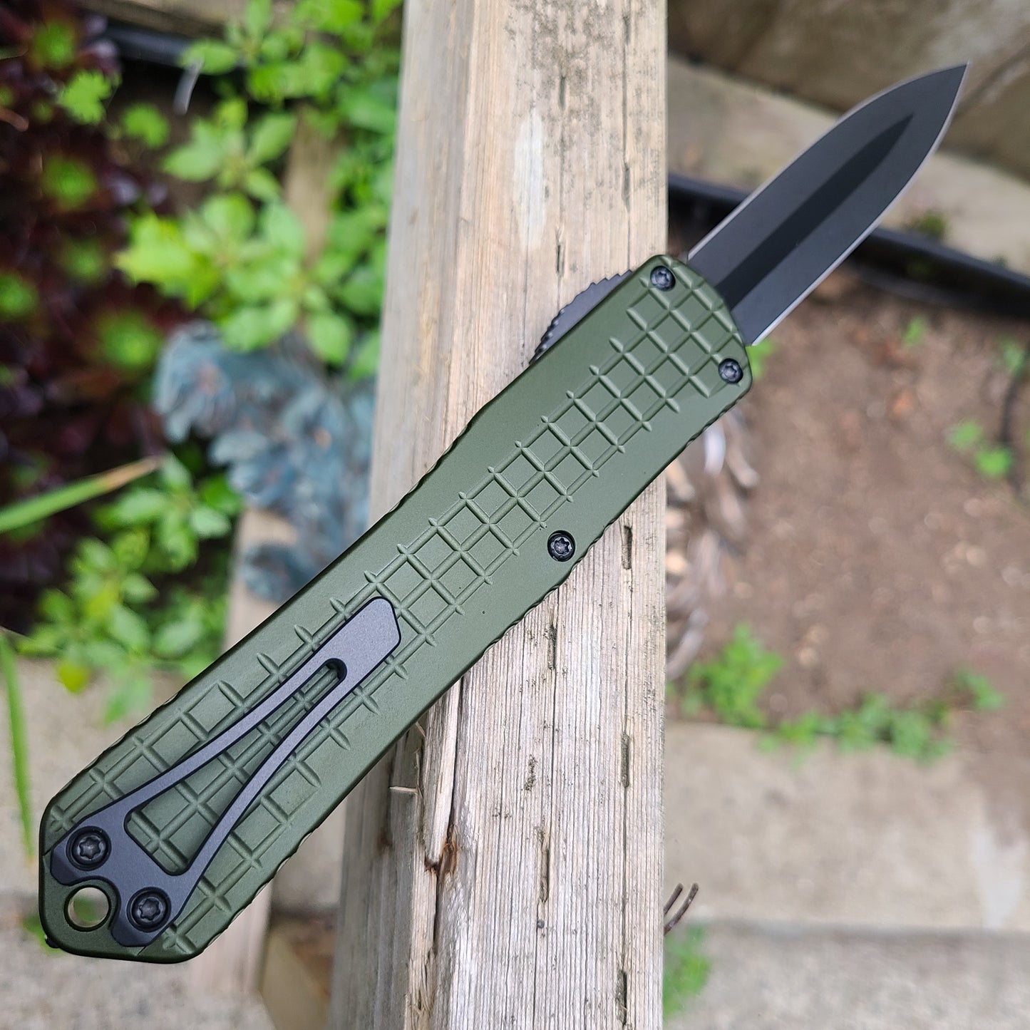 Heretic Knives Manticore X D/E DLC OD Green OTF