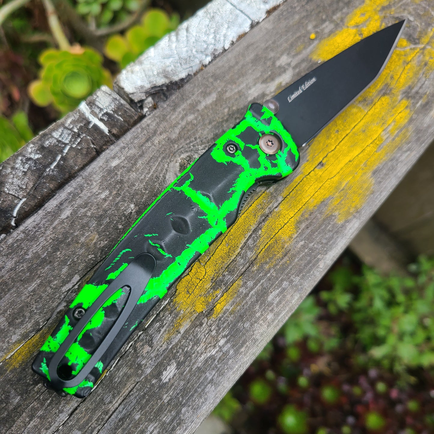 Mcusta MC-4BC-D10 Katana Green/Black VG10 Black Tanto Folder *LIMITED EDITION*