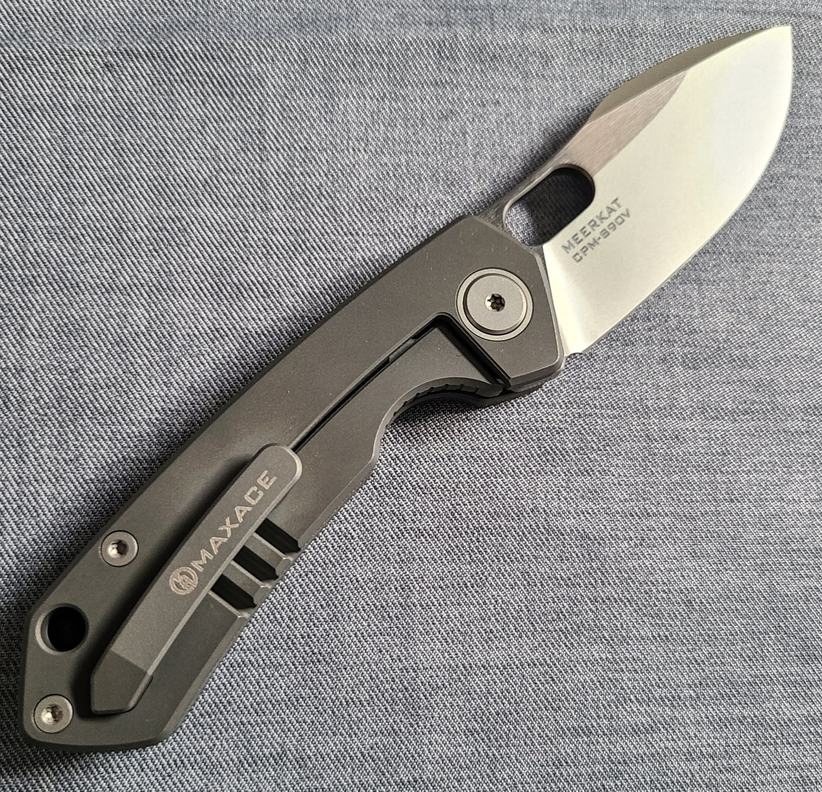 Maxace M13B Meerkat Titanium S90V Folder
