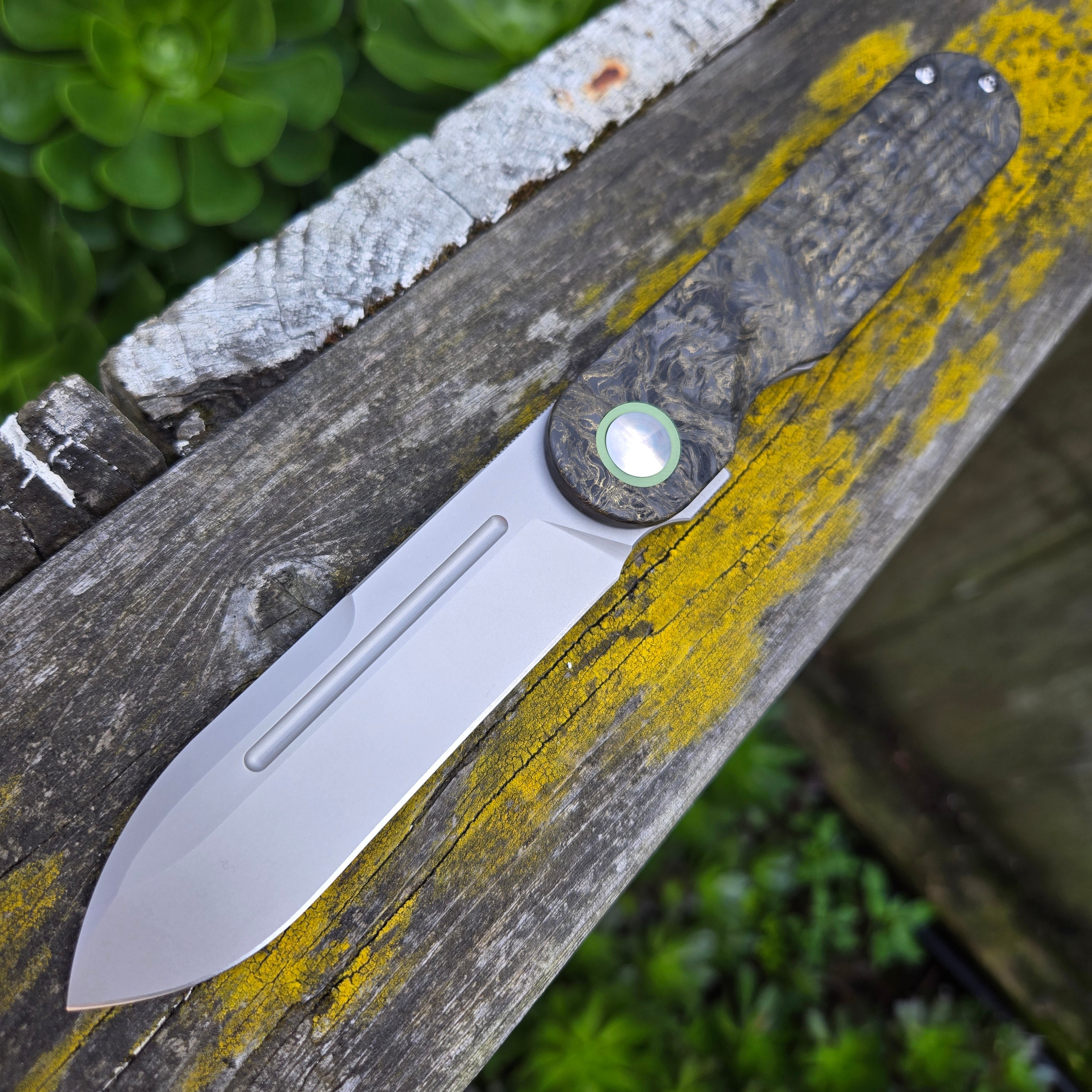 Terrain 365 101405 Narwhal-AT Dark Matter Gold Fat Carbon Titanium Terravantium Folder
